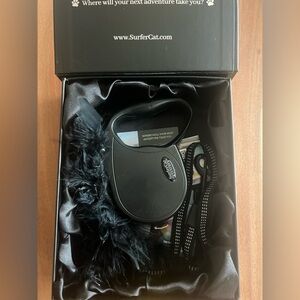 Surfer Cat Luxury Black Retractable 16ft Pet Leash Trainer